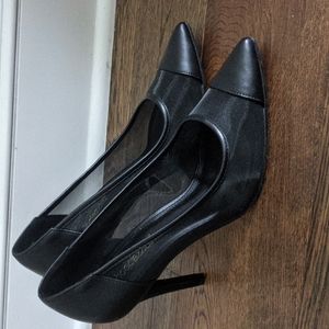 ShoeDazzle women's size 8.5 black mesh heels